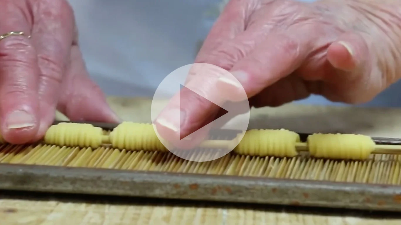 VIDEO GALLERY — Pasta Grannies