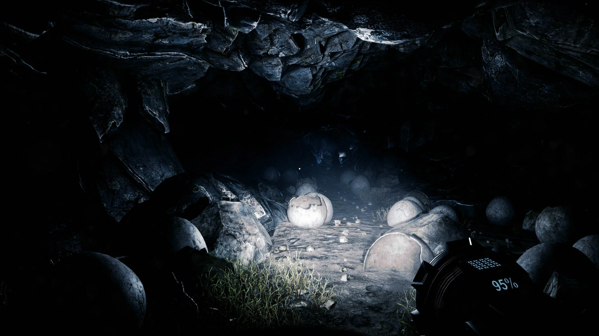 solus_ps4_03.jpg
