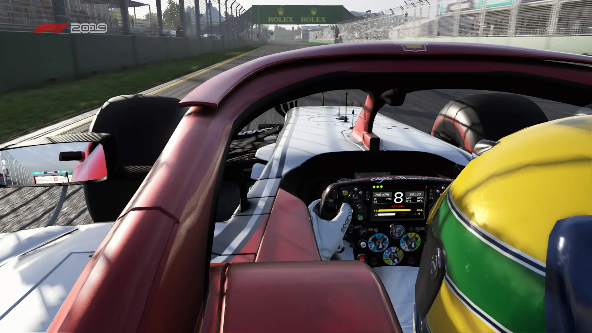 F12019_ps4_01.jpg