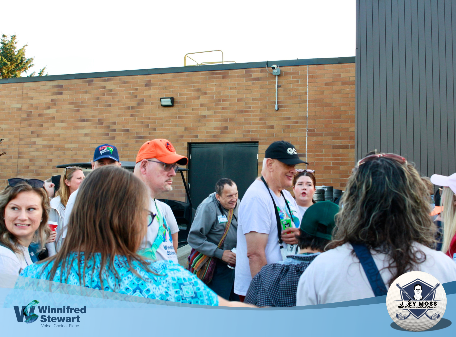 Volunteers briefing.png
