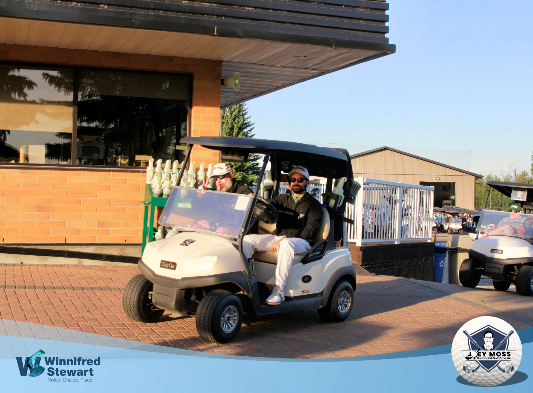 Golf Cart (4).png