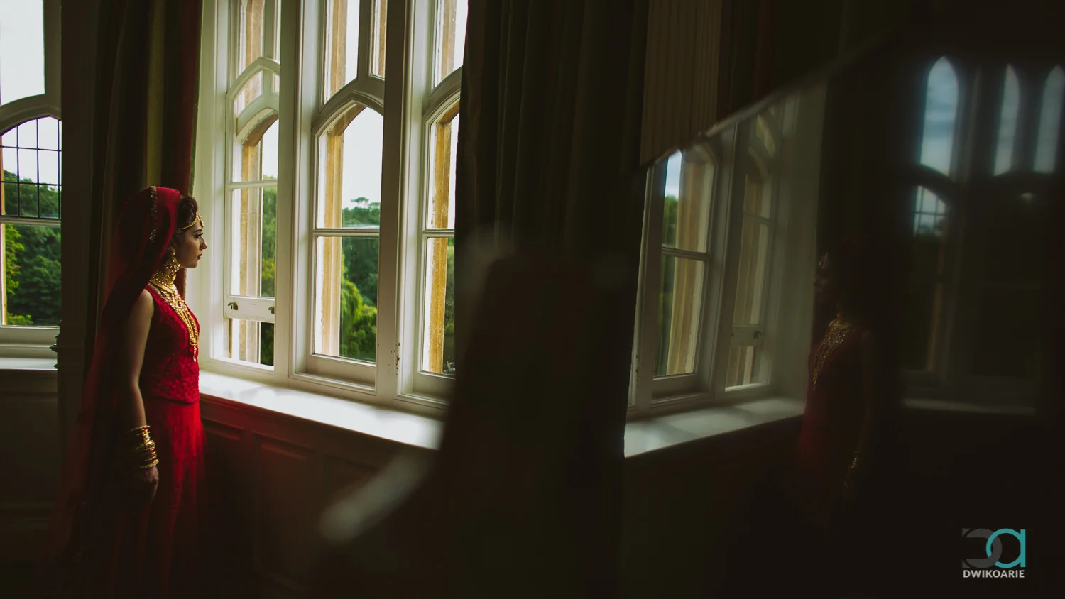 0007-Oakley-Court-Hotel,-Windsor-Wedding-Photography---DAN_3431.jpg