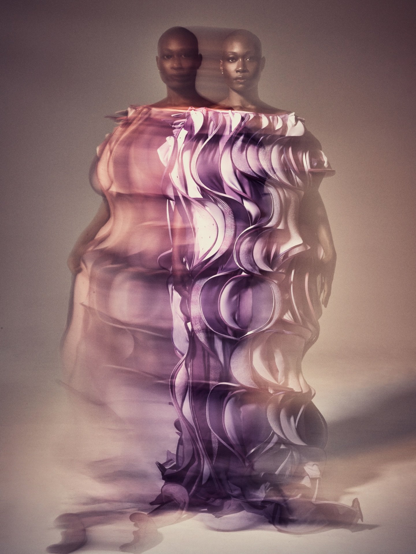 volume as resistance &mdash; some favorites from a new editorial made by us:

photography @meredithtruax
creative direction @iwenttoartschoolforthis
wardrobe styling @wendywoffington
photo asst @noagriffel
location @rein.studios 

models + movement @