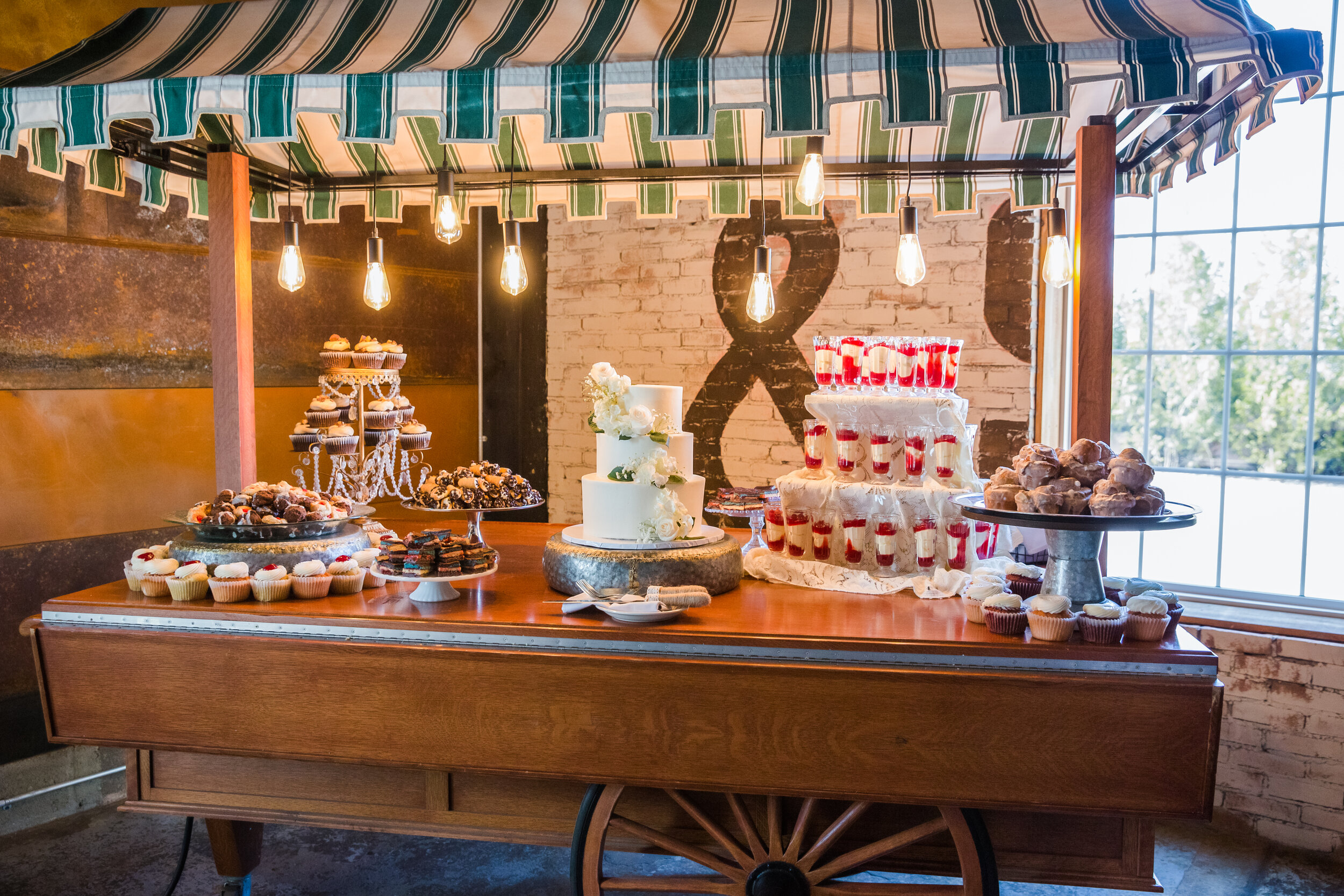 Wedding_4.6.19-52.jpg