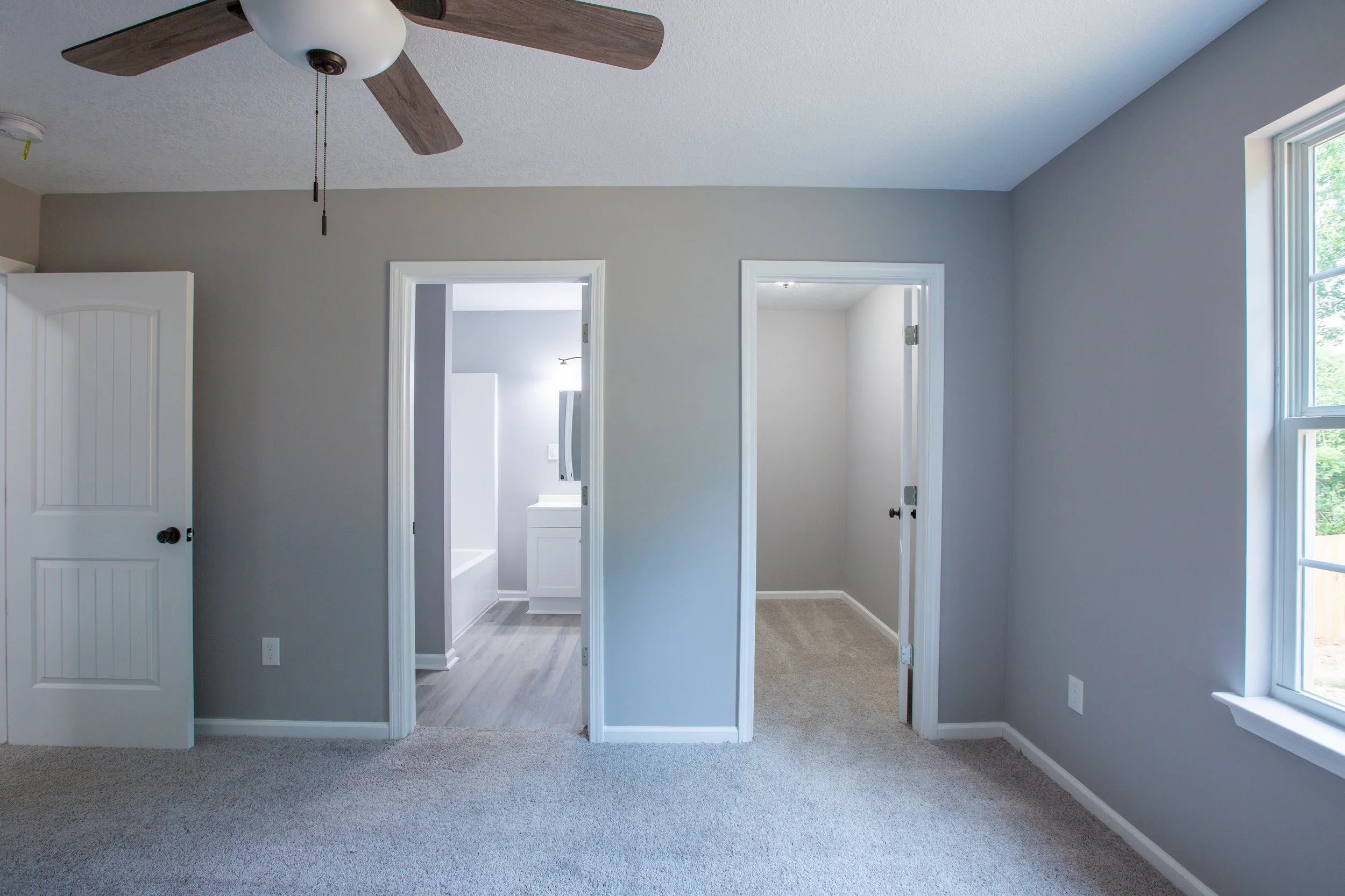 1504 Baker St-24.jpg