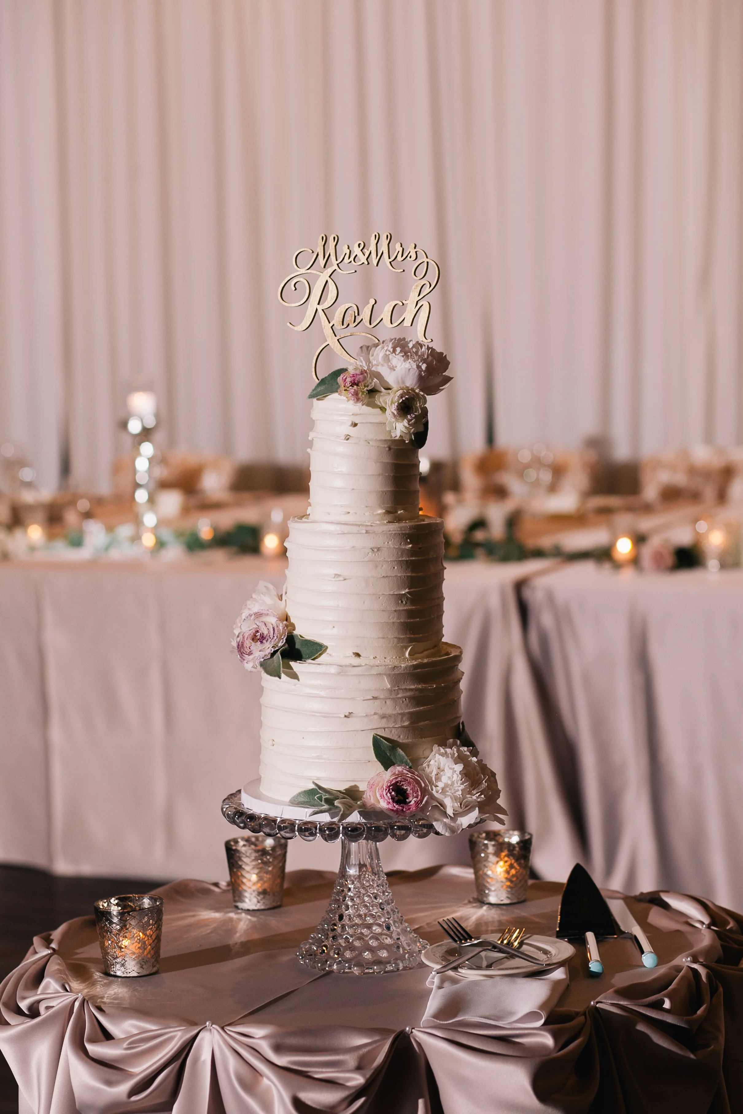{Photo by: Monica Z. Photography}