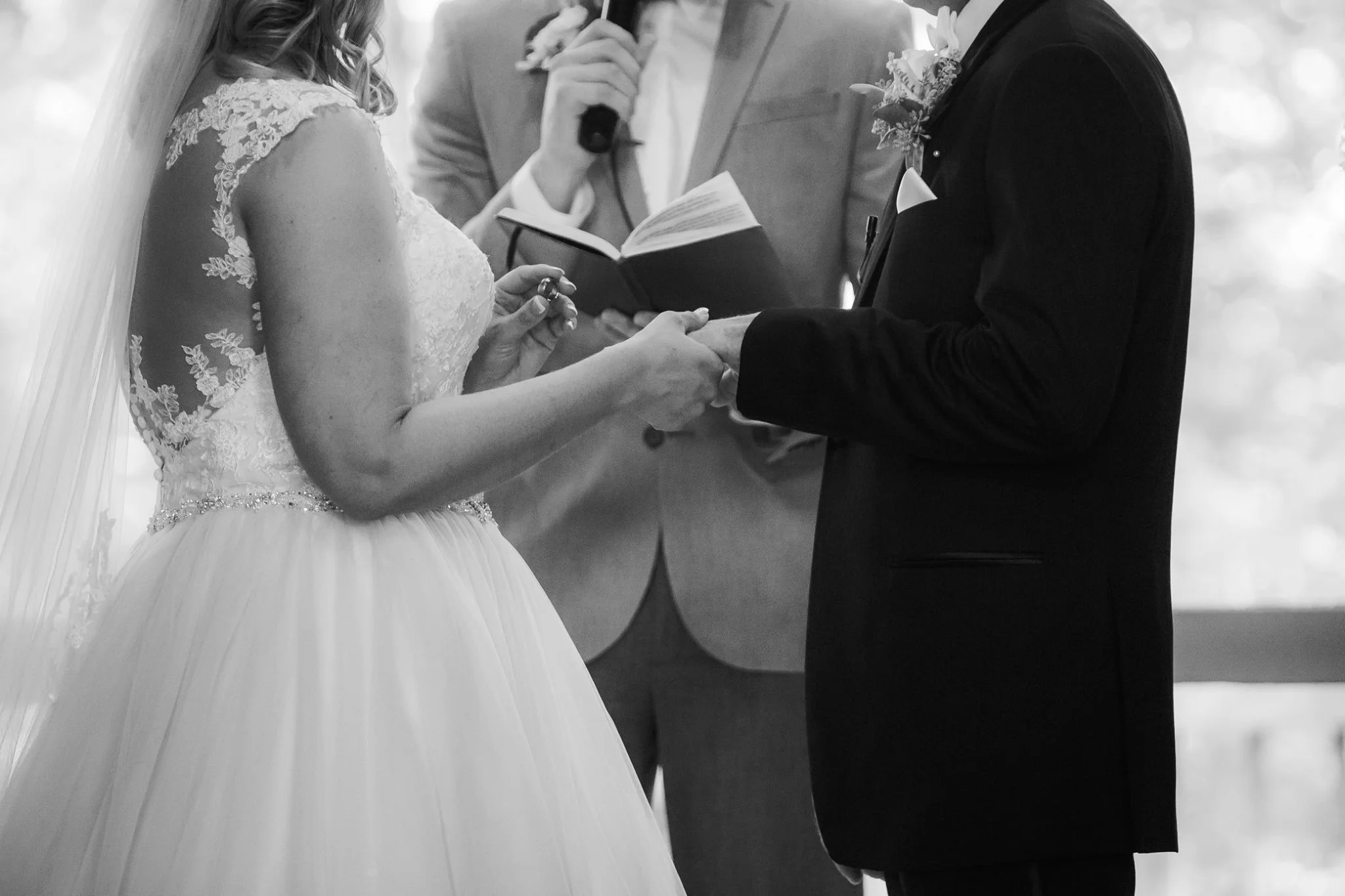 ceremony10.jpg