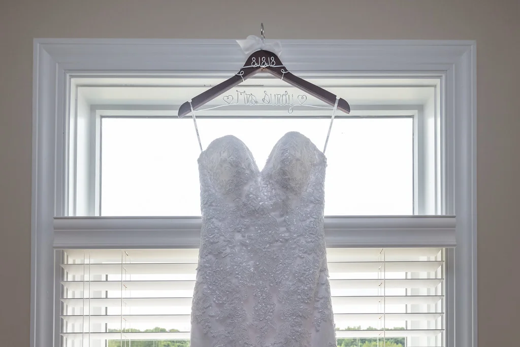 DRESS.jpg