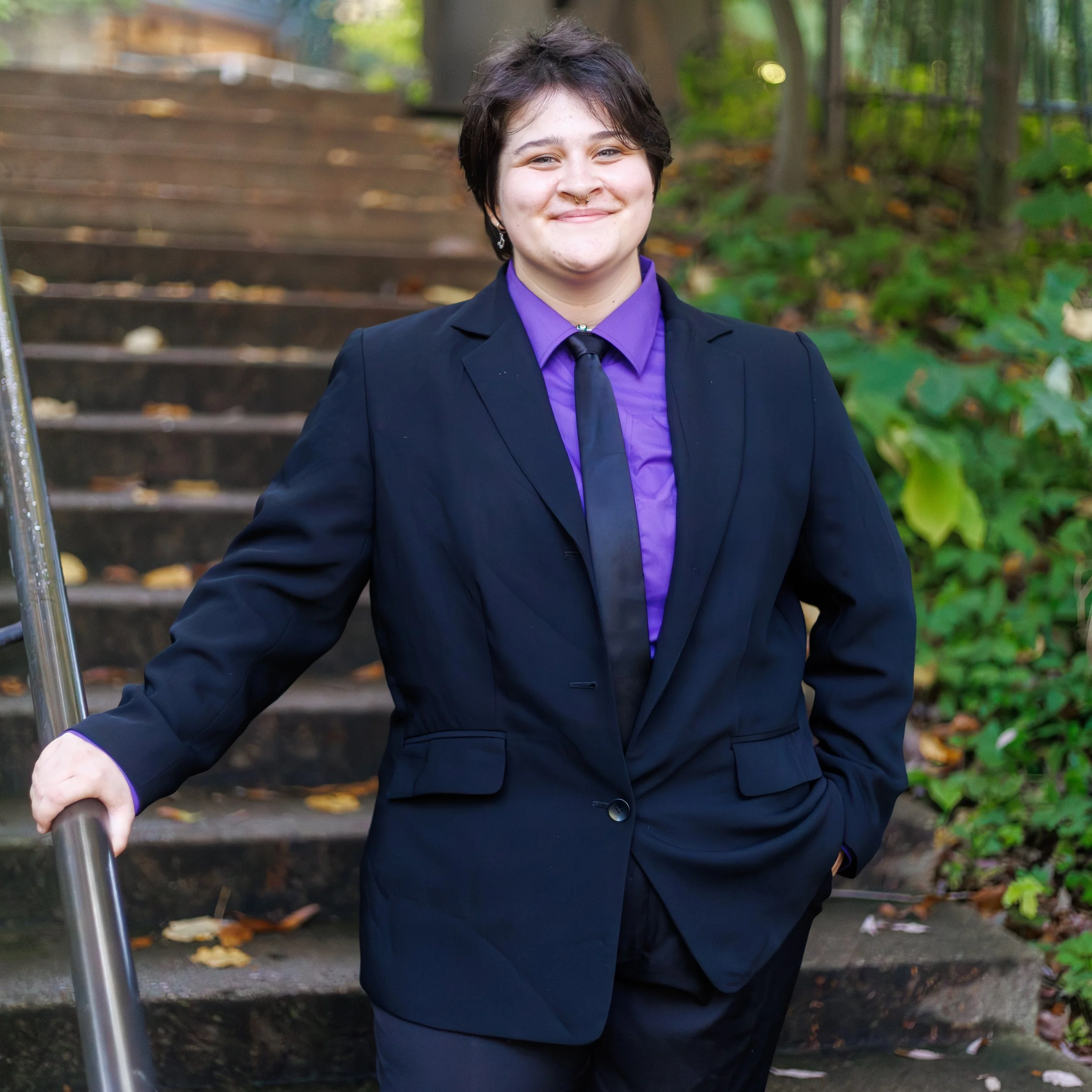 Happy birthday to our amazing Assistant Music Director Robin!! Have an amazing day 🎉😍!!