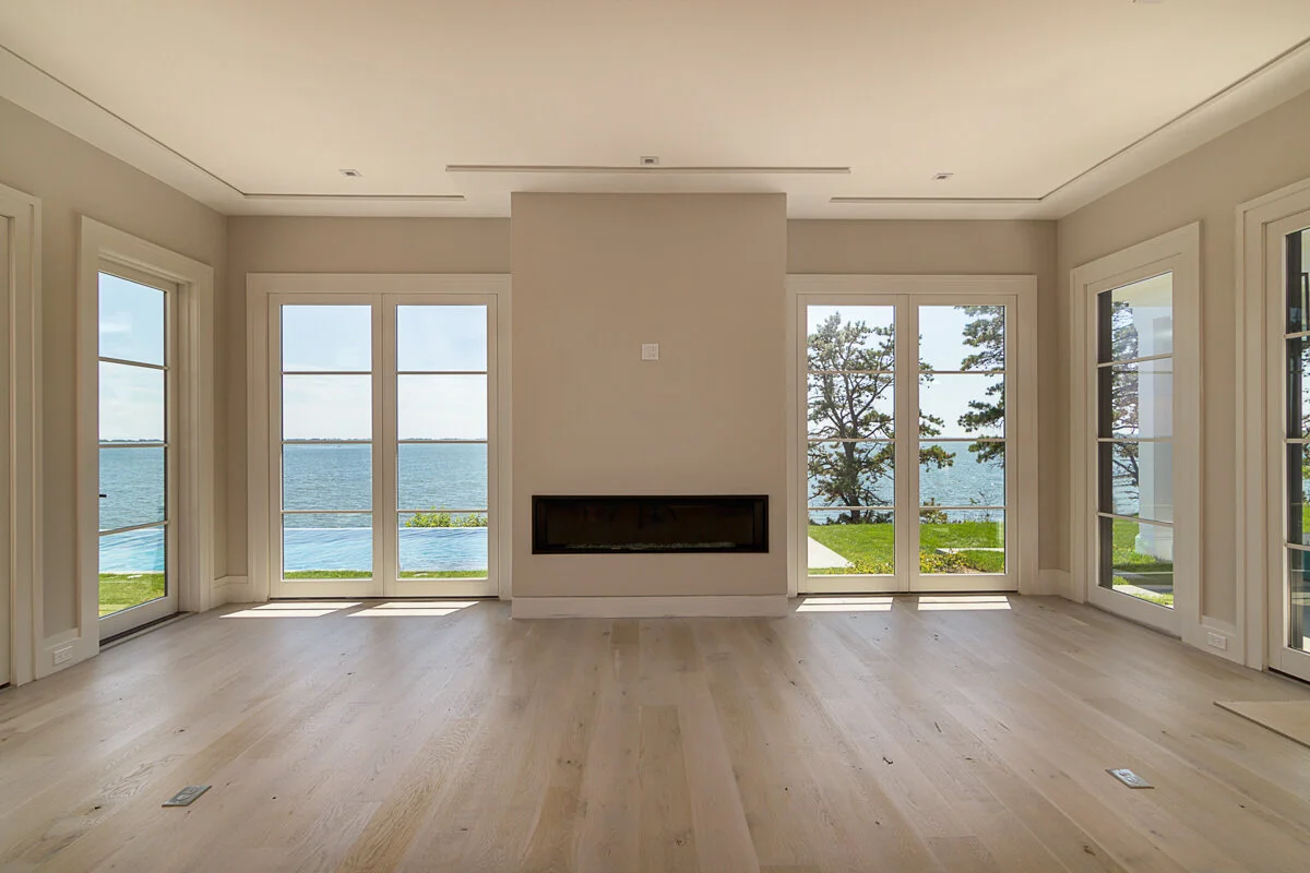 Living Room 1.jpg