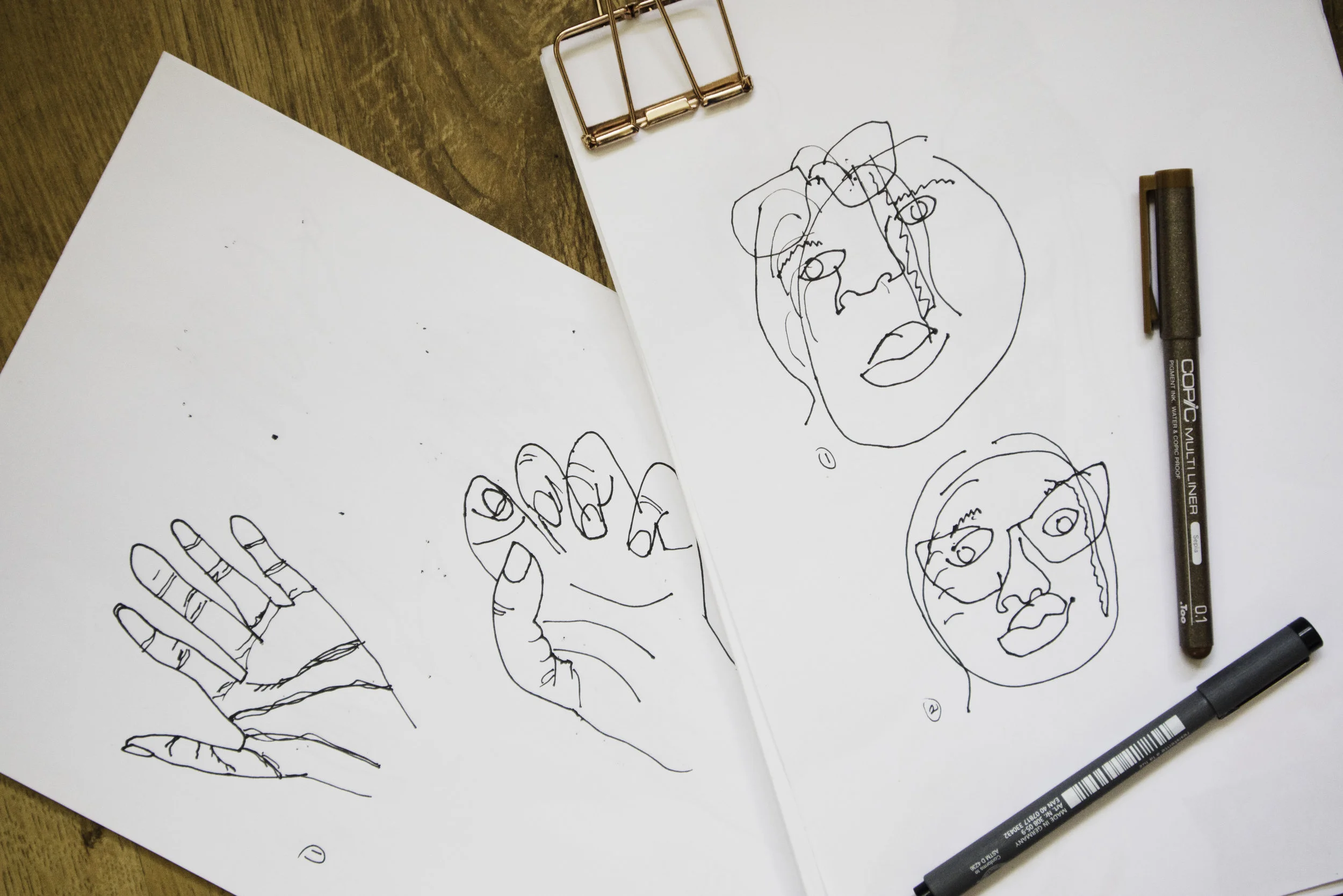 BLIND CONTOUR DRAWING
