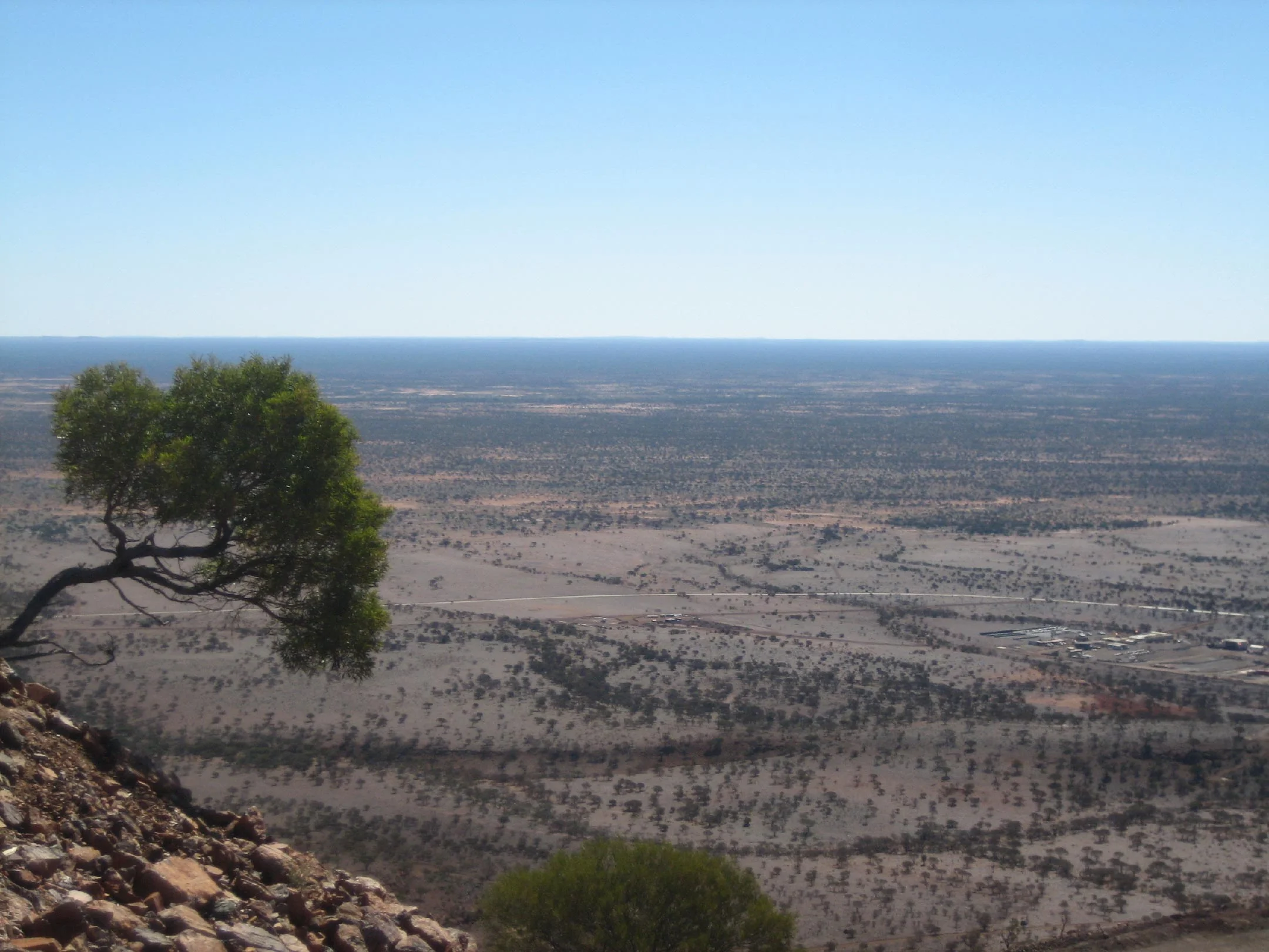 Australian desolation (view from Mt Hale)_small.jpg