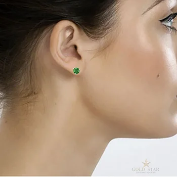 EMERALD STUDS