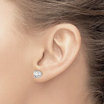 2-ct-lab-diamond-studs.jpg