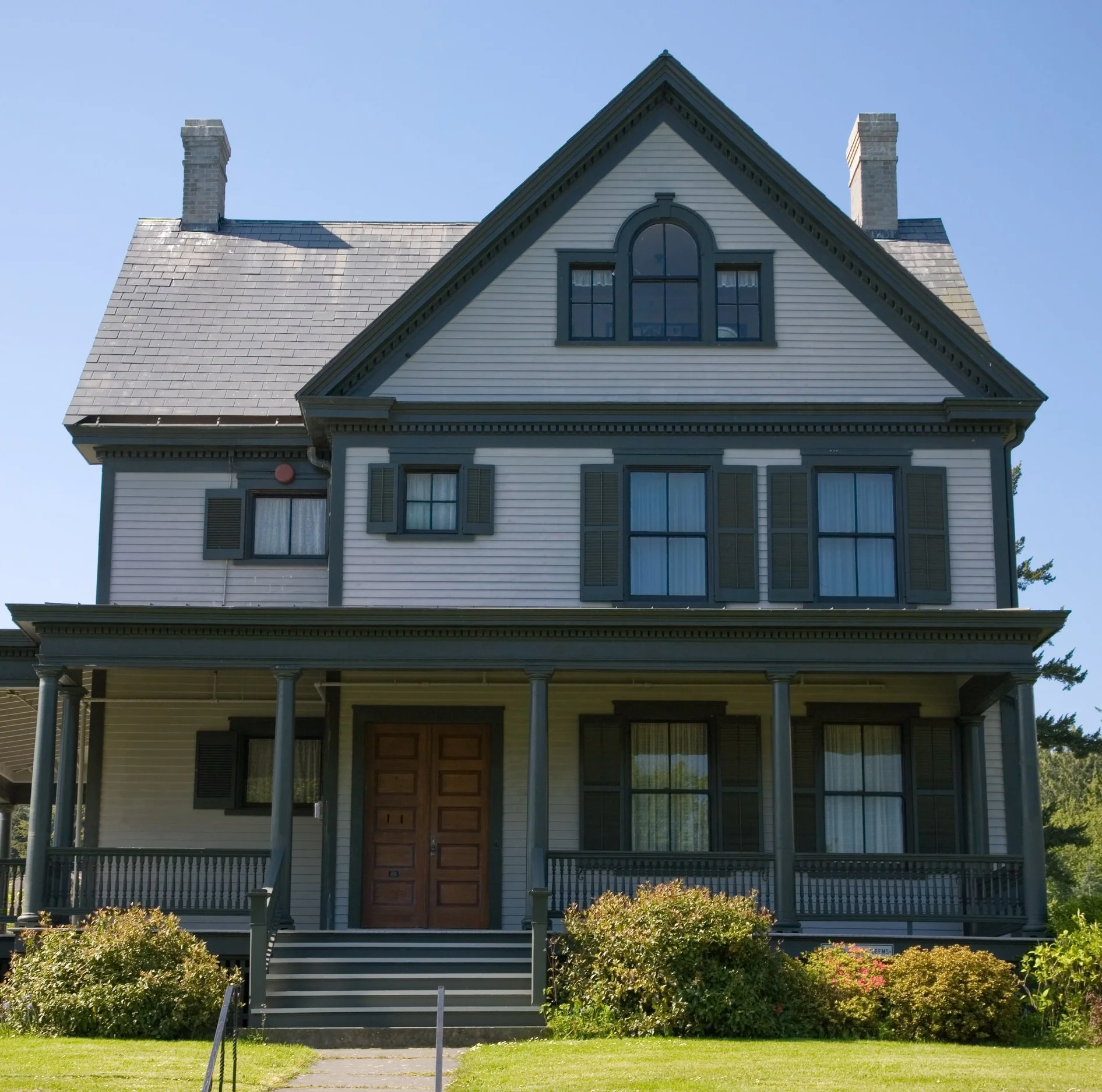 PNWRMS 2nd year housing - square.jpg