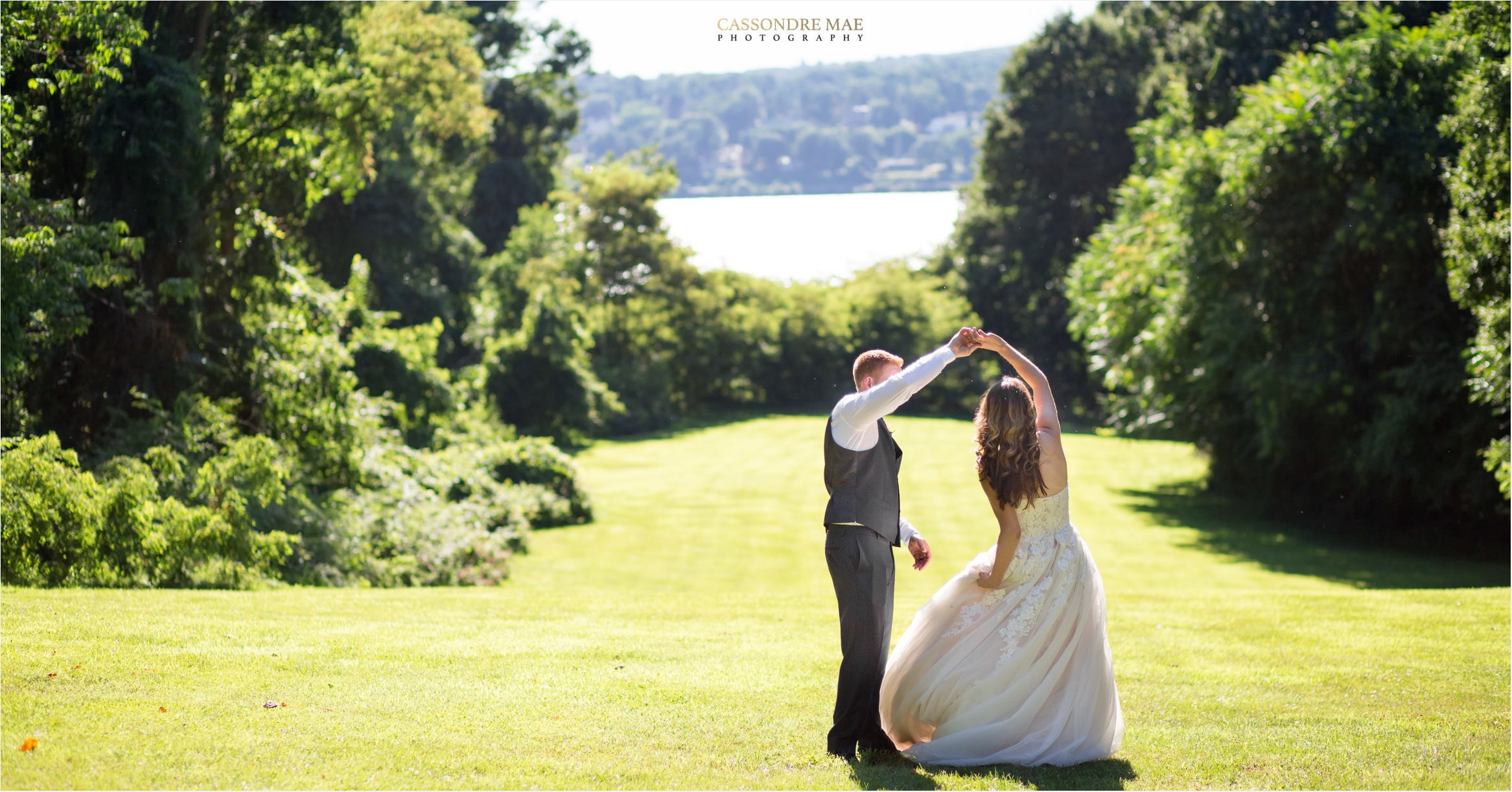 Cassondre Mae Photography Beacon NY Wedding