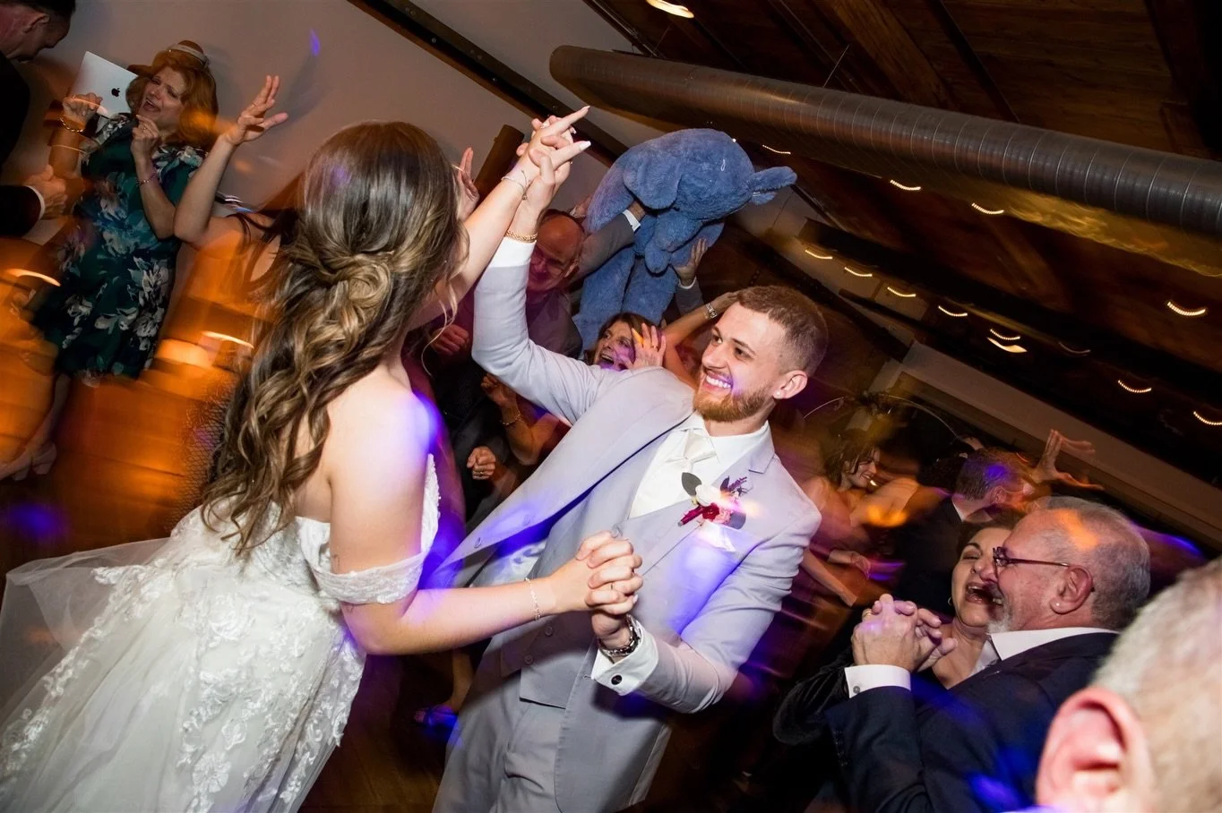 Wedding days are always filled with surprise twists&hellip; but the best unexpected guests this season was this life-sized stuffed elephant that the groomsmen won at the @factoriacp arcade 😂He quickly became the unofficial mascot of the wedding day 