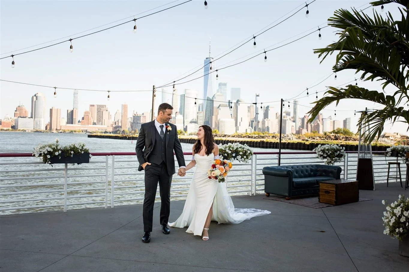 Skyline views, but I only have eyes for you 🤍

Photographer: @cassondremae_photography 
Venue: @battellojc 
Florals: @karmaflowers 
Makeup: Marilyn Lopez
Hair: @hairbysunnyb11 
Dress: @bijoubridal