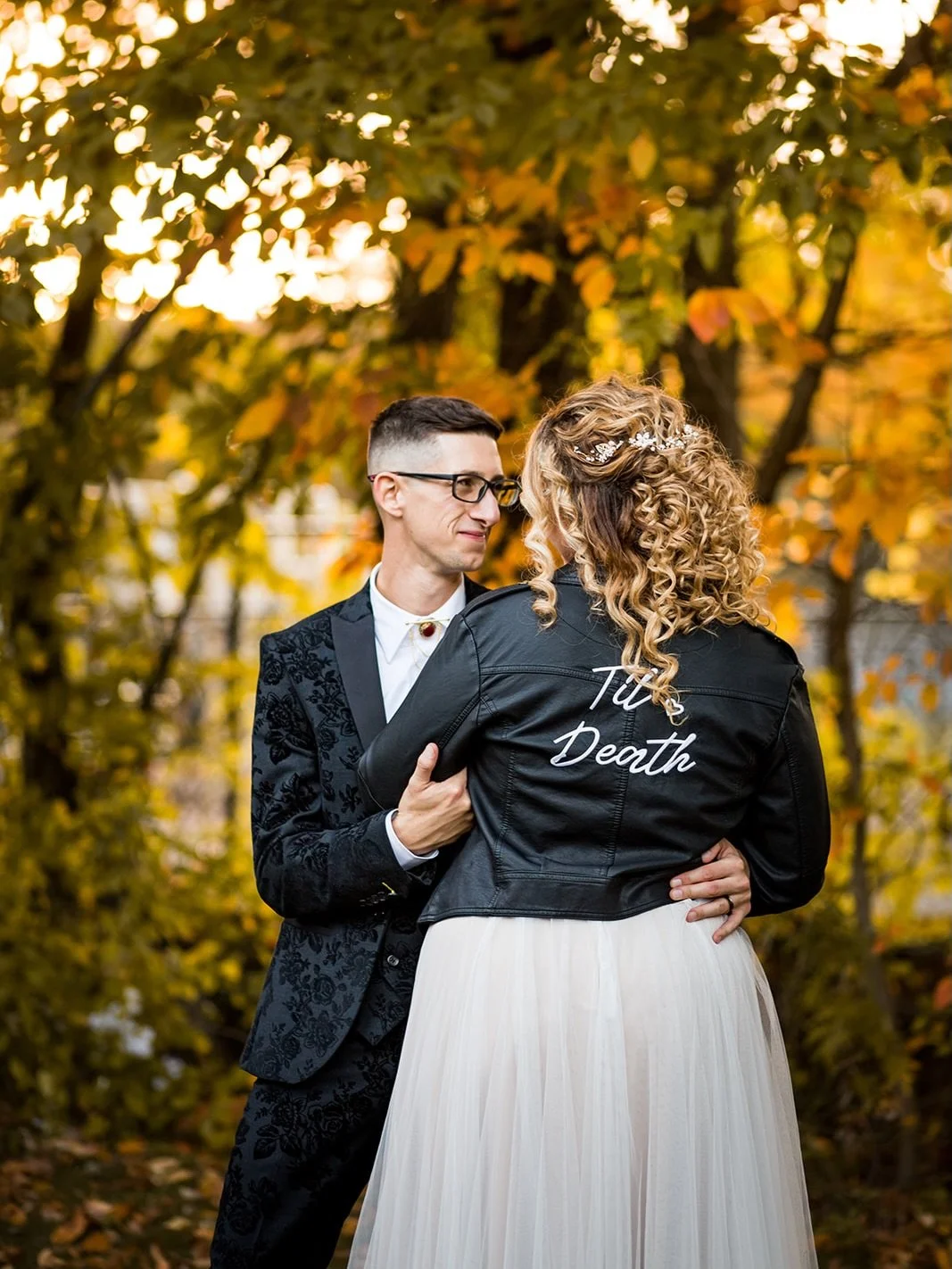 Bury me facing west so I can still watch the sun set every night 💛