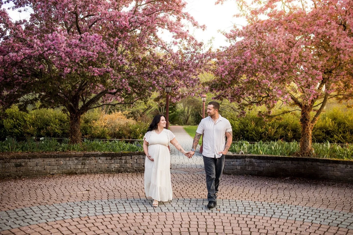 Walking into the next chapter as &ldquo;mom &amp; dad&rdquo; 🌸
