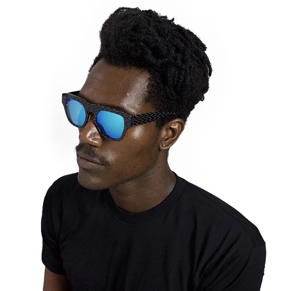 The Dagger Sunglasses in Zig Zag Black