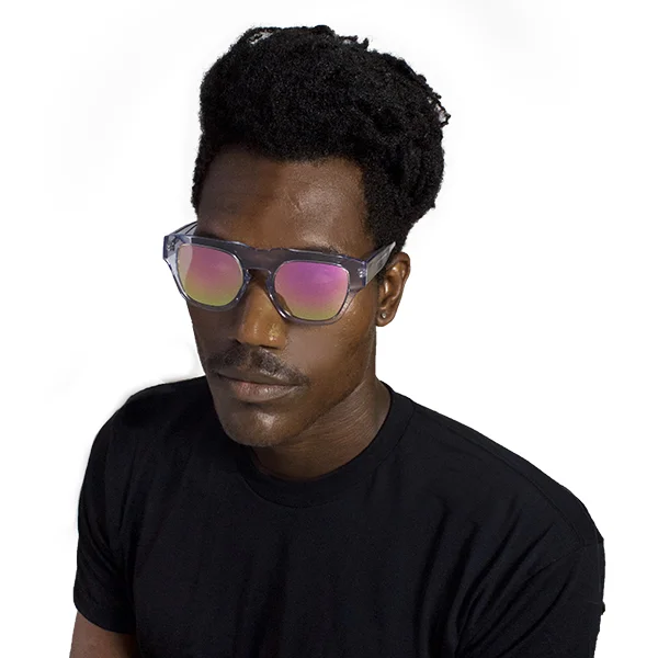 The Dagger Sunglasses in Crystal Clear