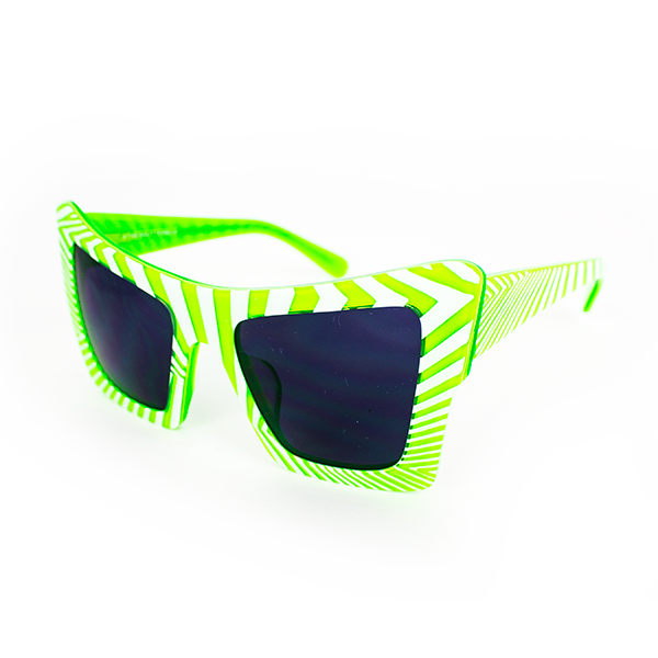 SHUTTERBUG-CANDYCANEGREENSIDE.png