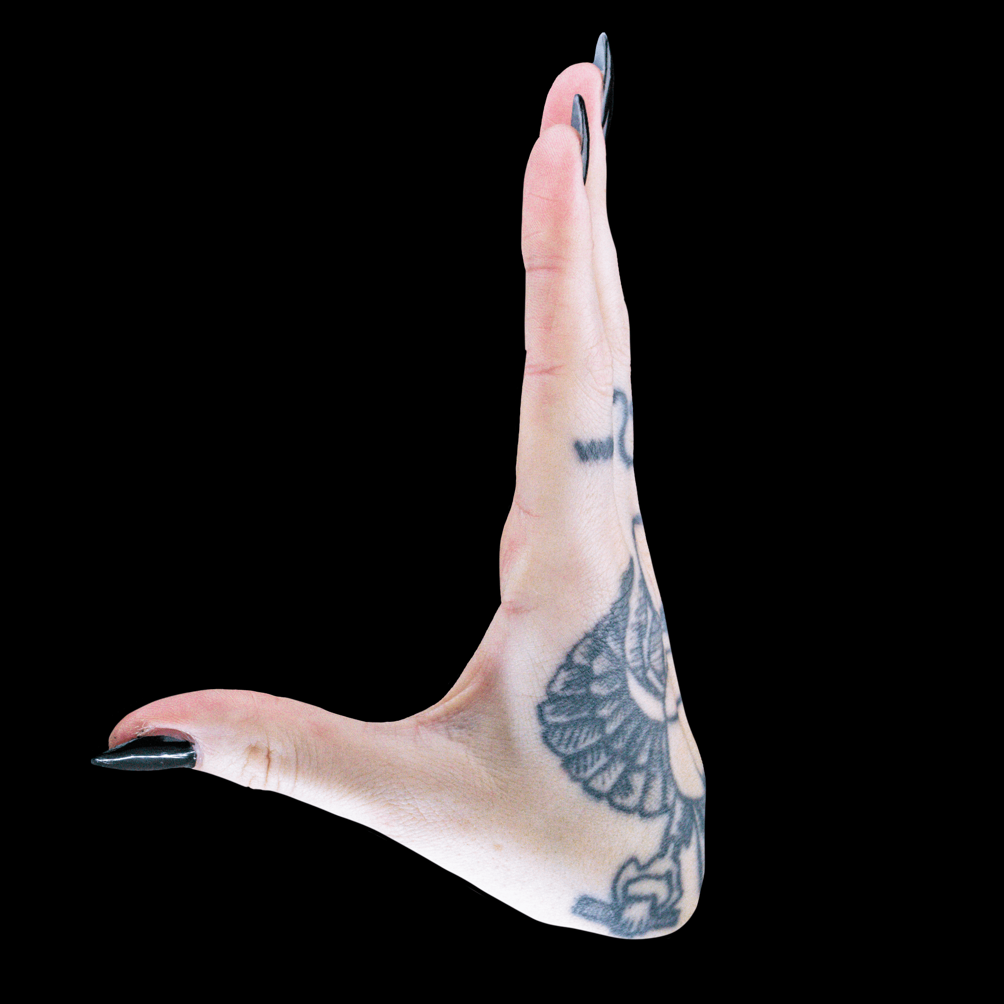 10_J_0002_Black-min.png