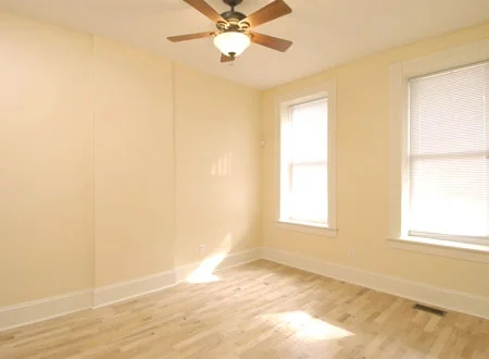 1st fl master bedr.JPG