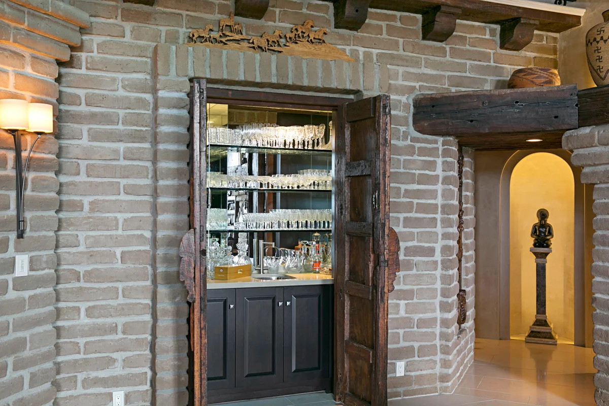 Bar.jpg
