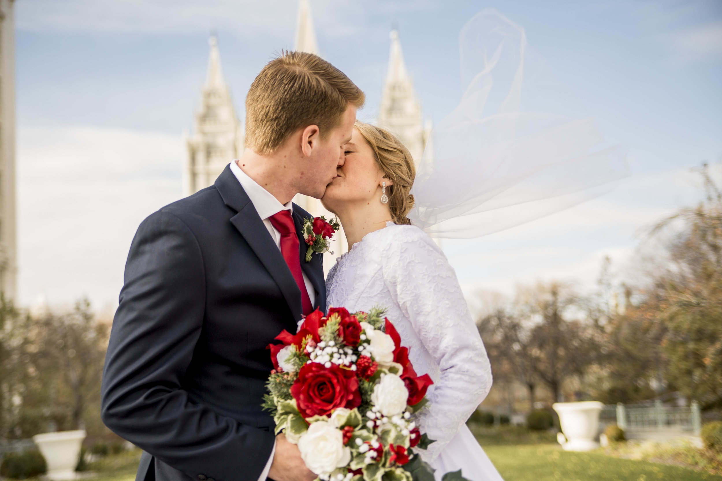 Holly & Wyatt (10 of 38).jpg