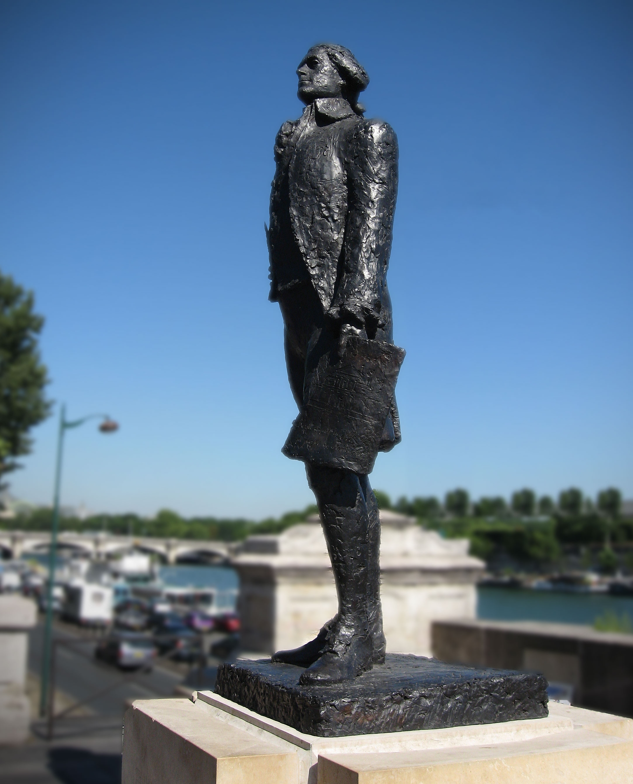 Statue honoring Jefferson on the banks of the Seine in Paris, France.