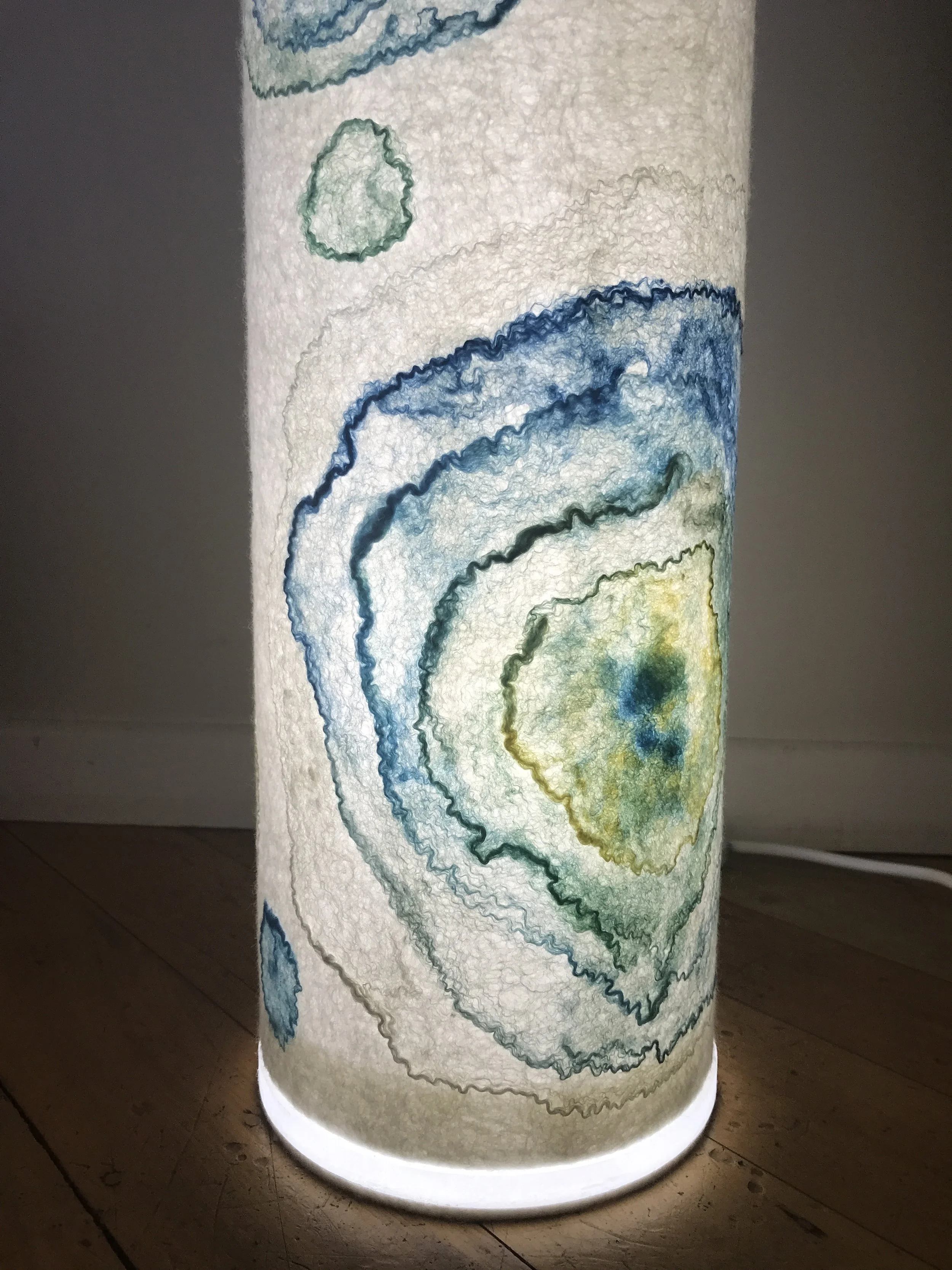 A Drop in the Ocean Light Tube