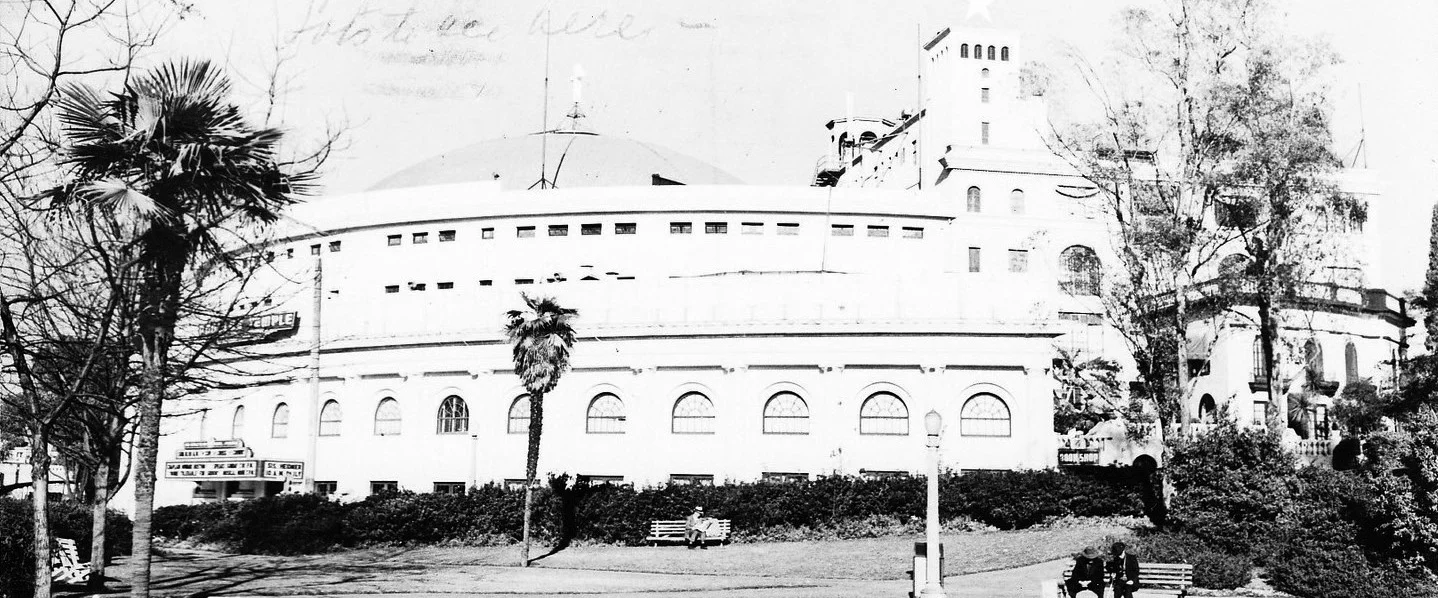 Angelus_Temple_and_Park.jpg