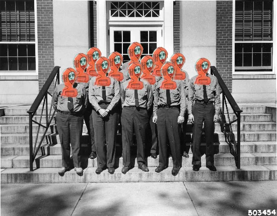 FORESTPOSSE.jpg