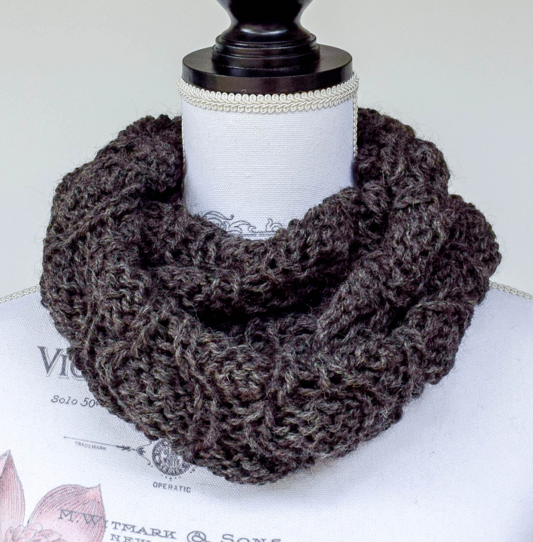 infinity scarf dark gray.jpg