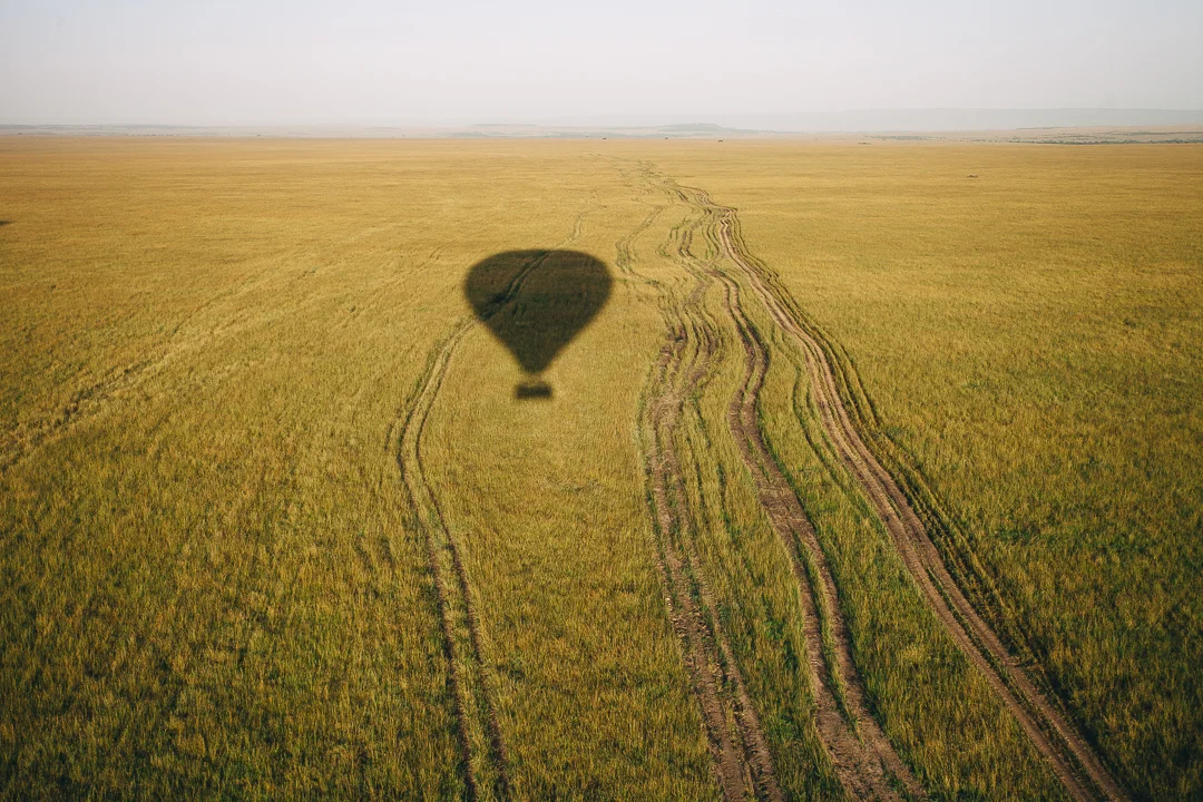 Tallis Journeys_Kenya_Balloning.jpg