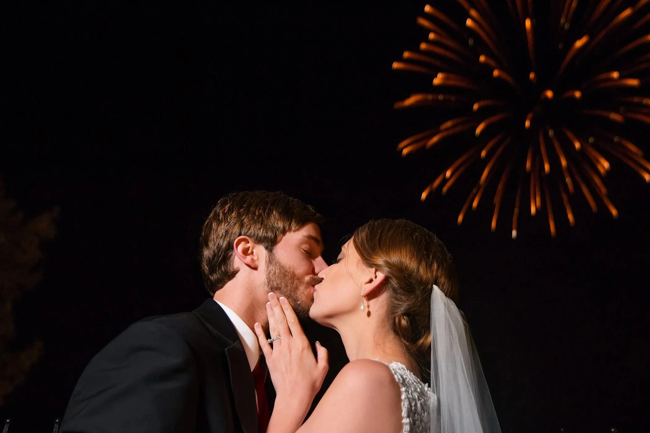 lake_country_wedding_photographer_FRPhoto_151010J_FB_04.jpg