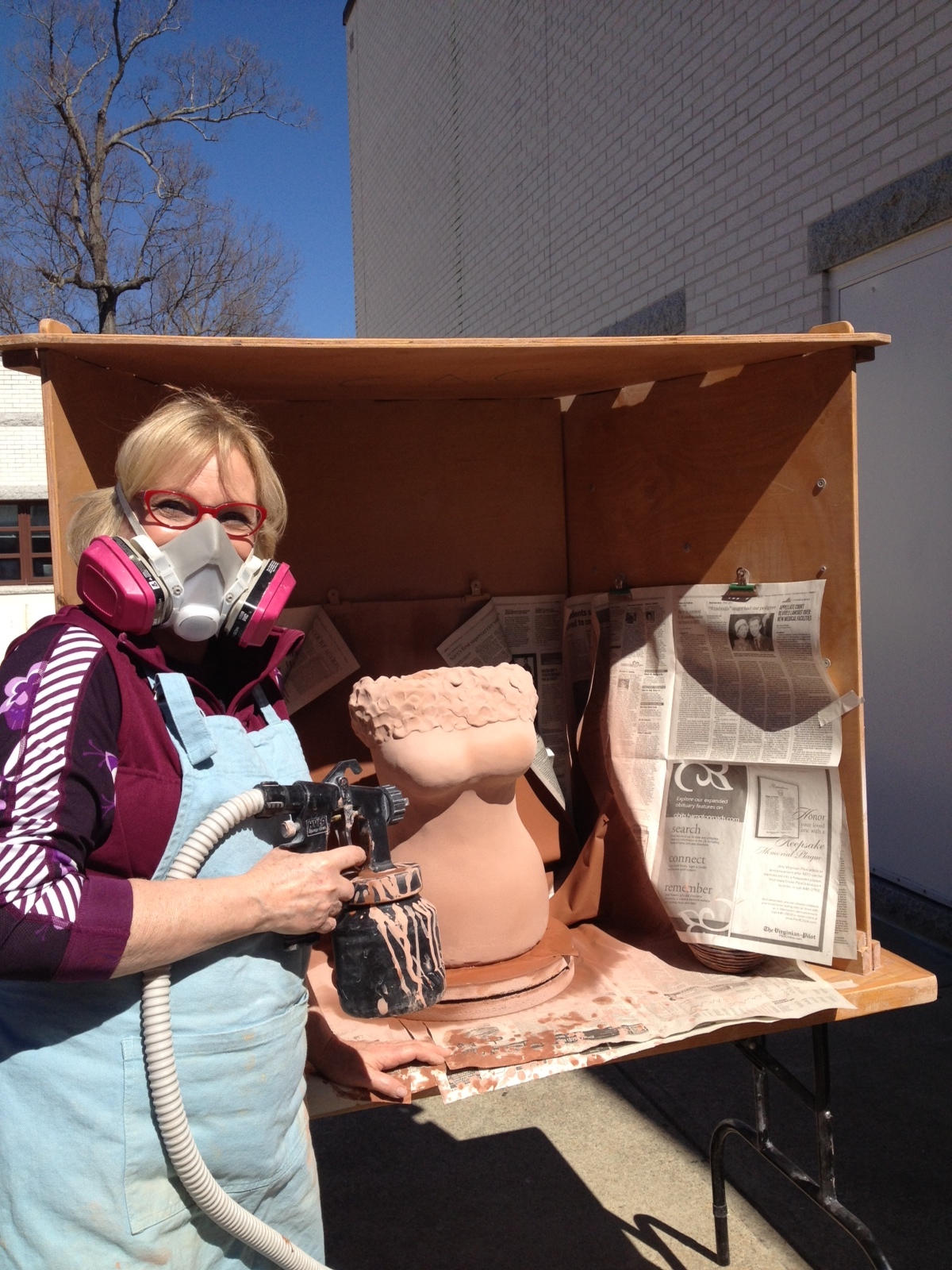 The glazing spray booth