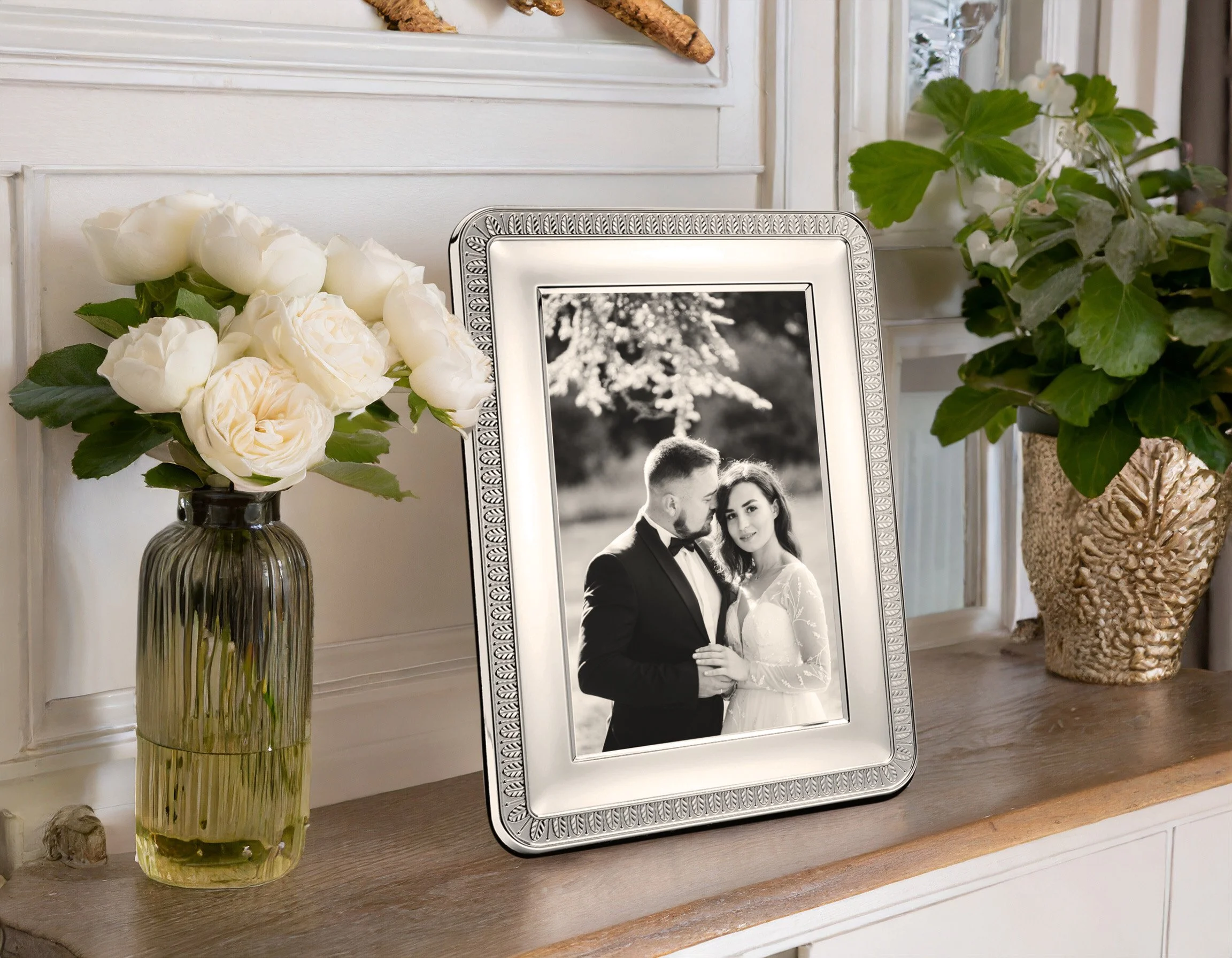 Christofle Frame.jpg