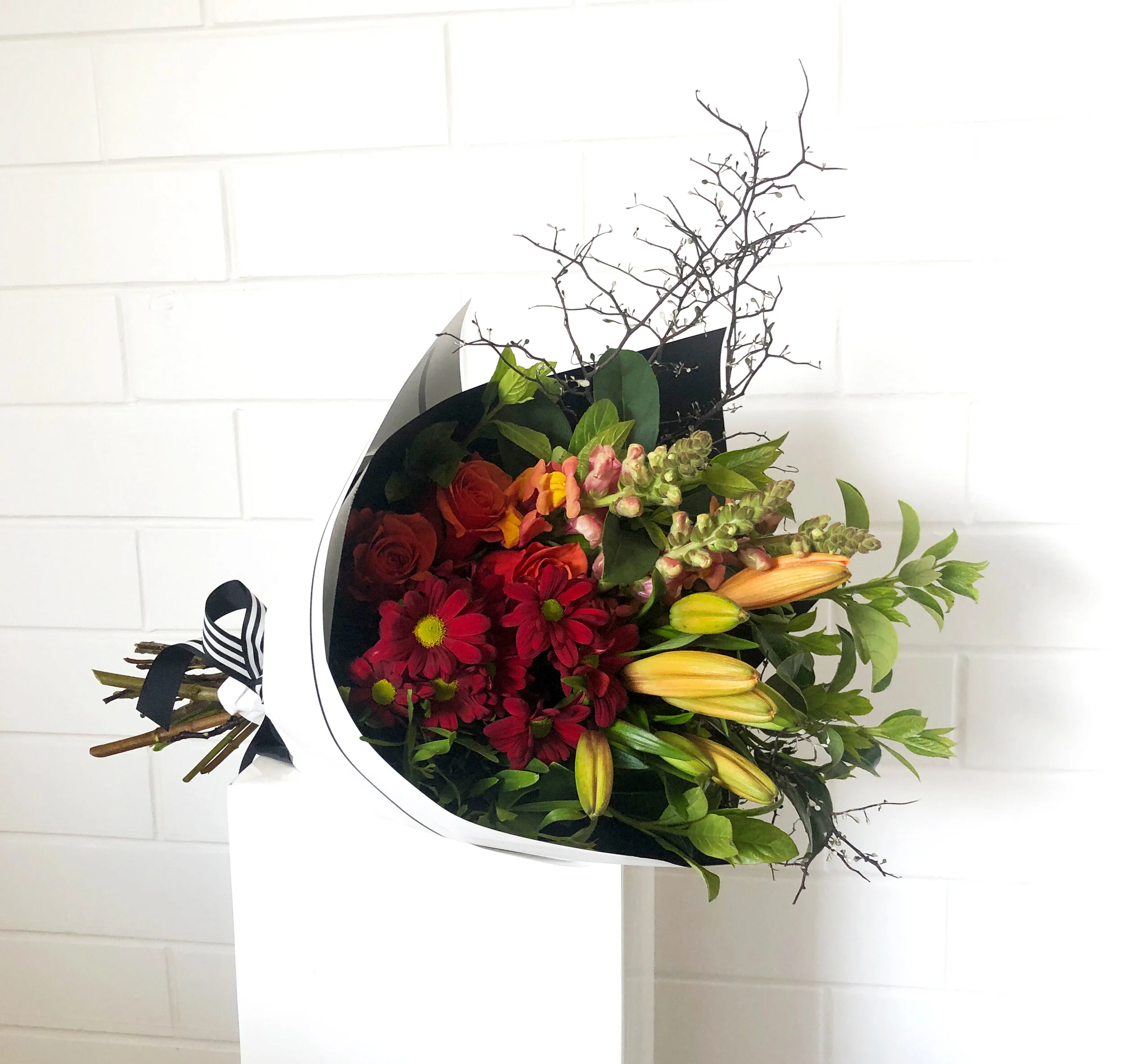 Adelaide Florist, Same Day Delivery — MONTROSE FLOWERS