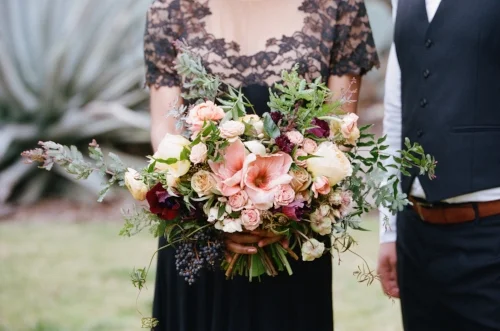 (This is my bouquet from the instruction from Amy Osaba)