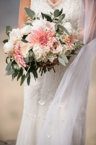 alchemycreativebybrittanyslaughter-mtvernoncountryclubwedding-meganjeff-580.jpg