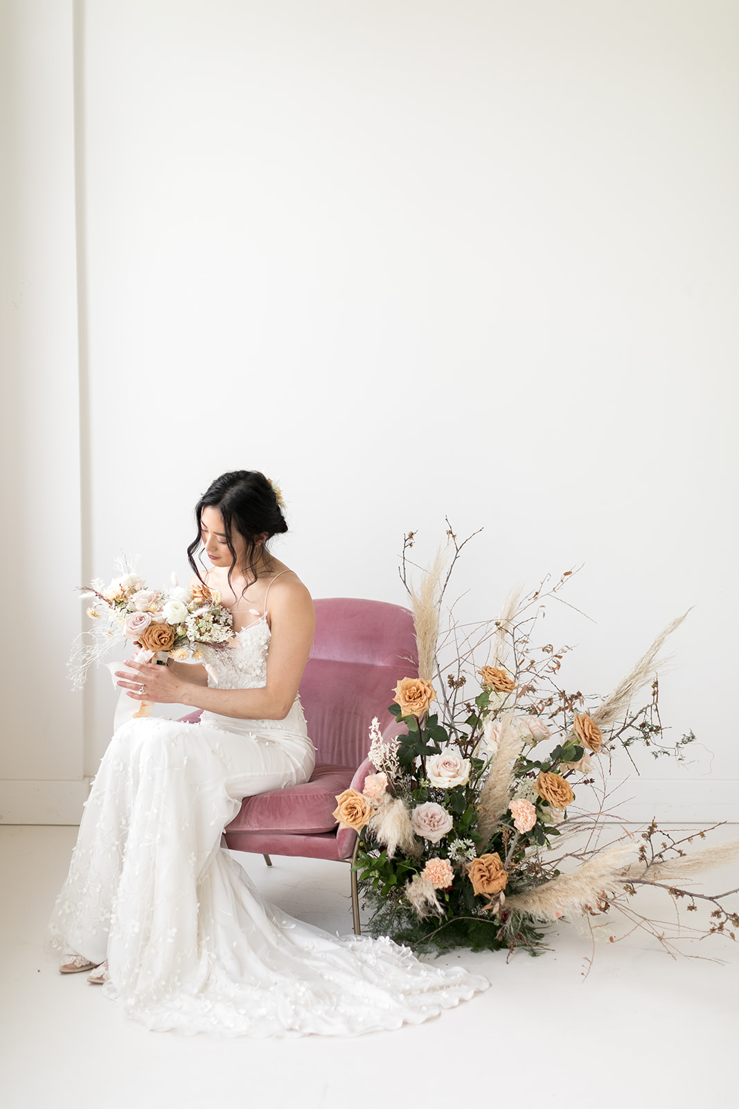 Presses Flowers Styled Shoot - Amy Caroline Photography-4.jpg