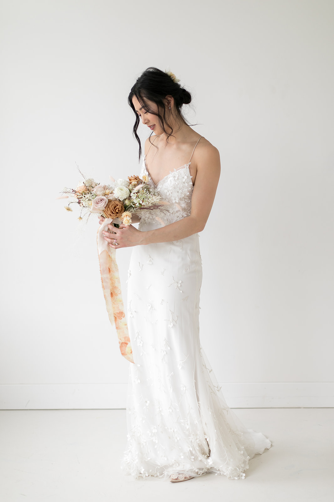Presses Flowers Styled Shoot - Amy Caroline Photography-22.jpg