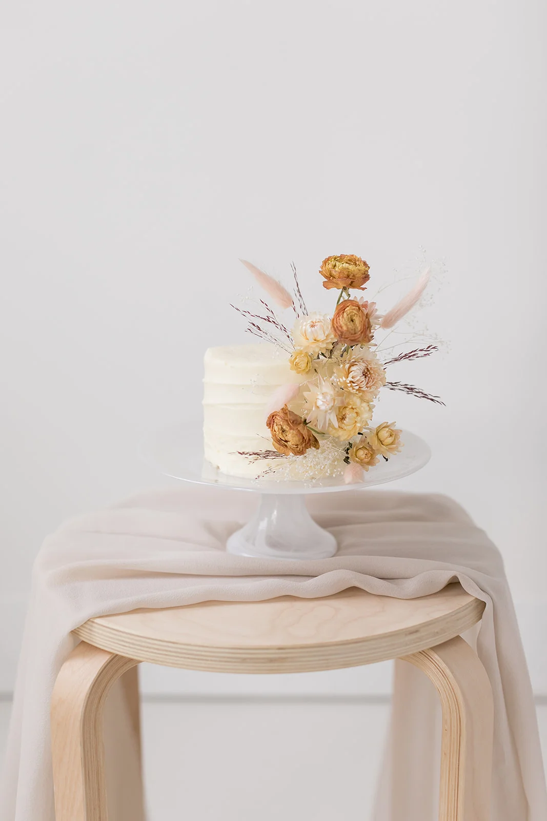 Presses Flowers Styled Shoot - Amy Caroline Photography-131.jpg