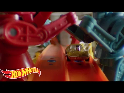 Hot Wheels Home Commentators #2, Nans Loungroom | Hot Wheels