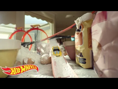 Hot Wheels Home Commentators #1, Nans Kitchen | Hot Wheels