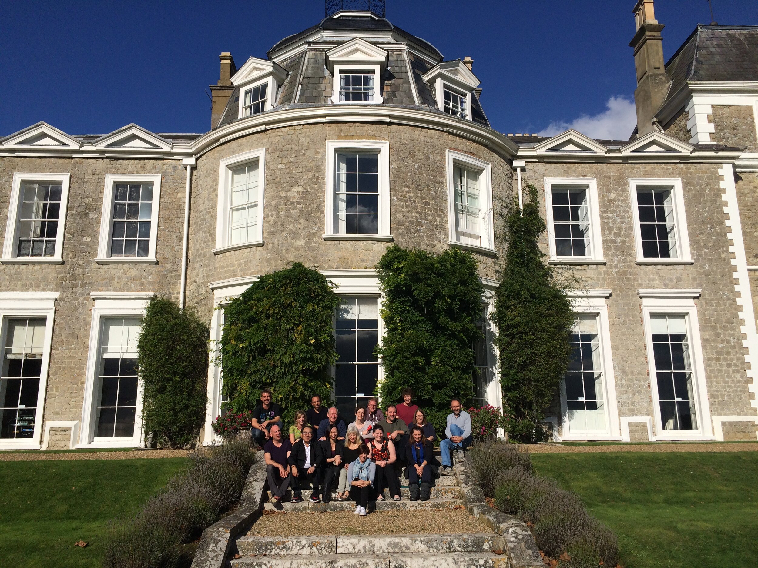 2016 group pic Oxon Hoath.JPG