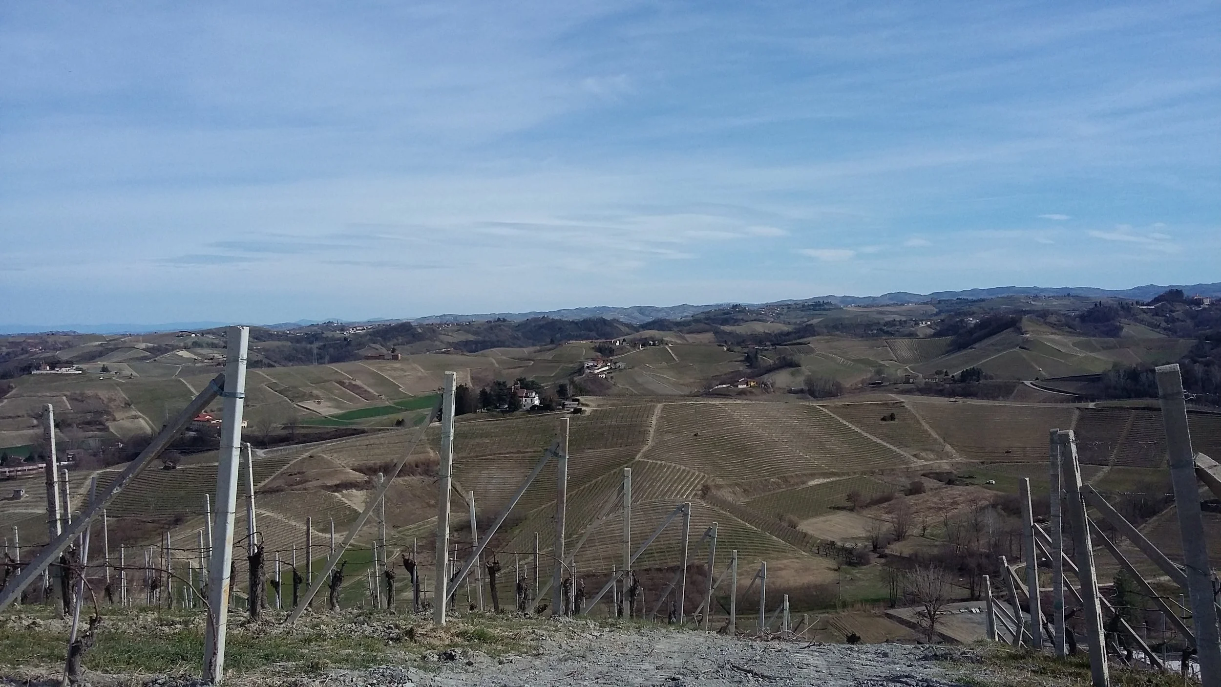 Marzo 2019. Vista sull’anfiteatro di Valmaggiore.